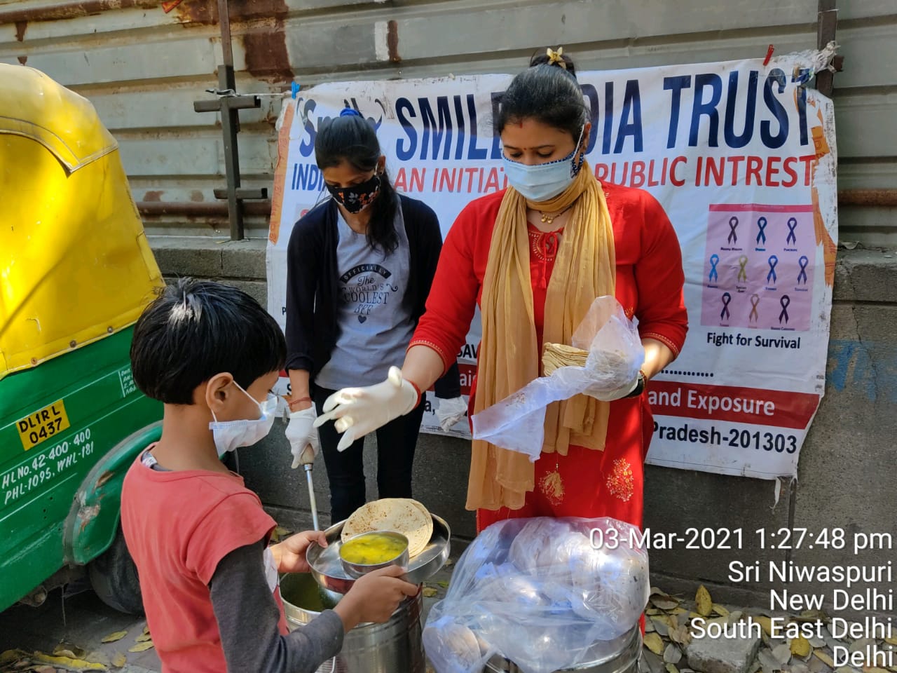Smile India Trust | NGO is helping to the underprivileged children in ...
